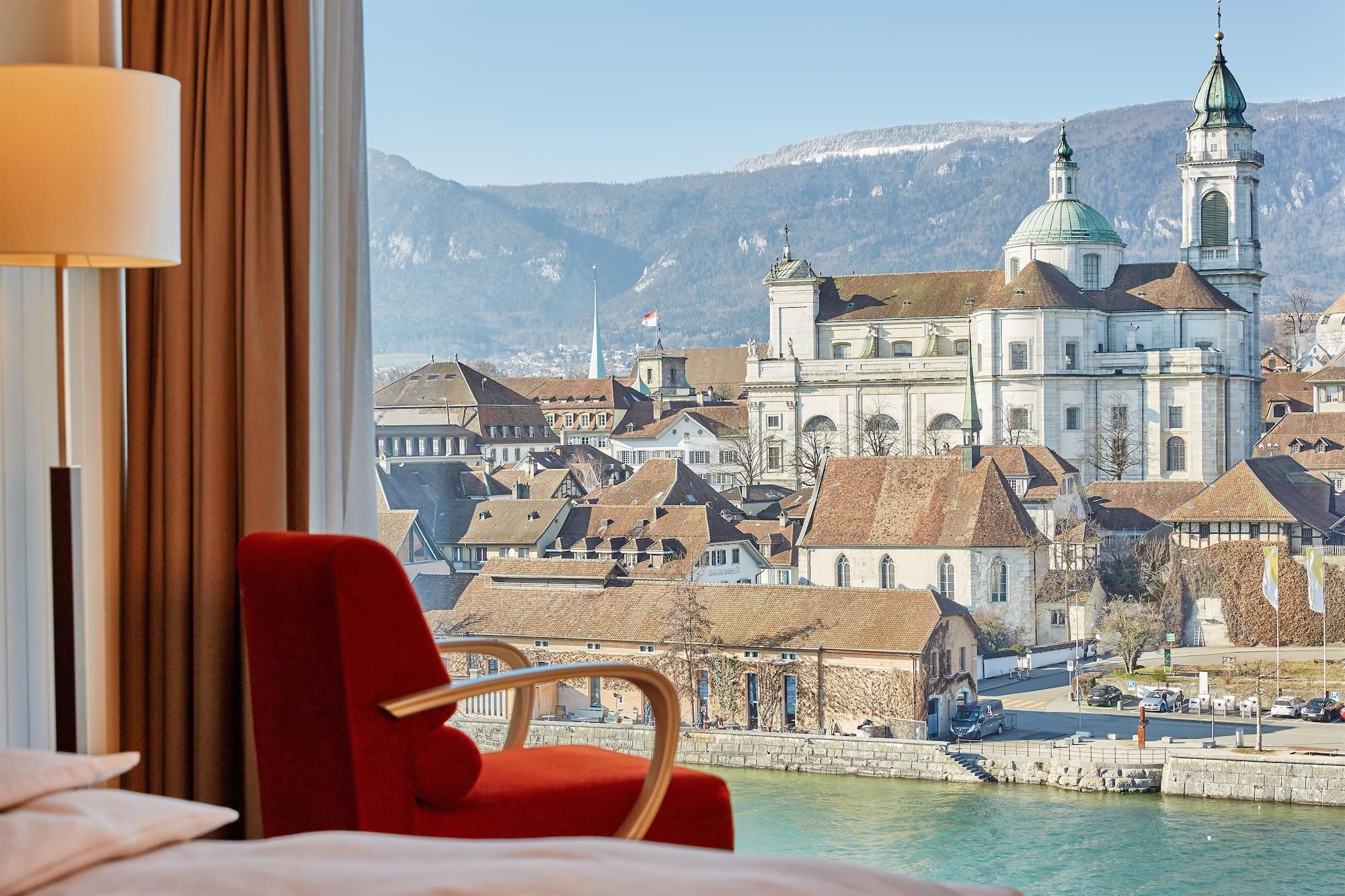 H4 Hotel ゾロトゥルン エクステリア 写真